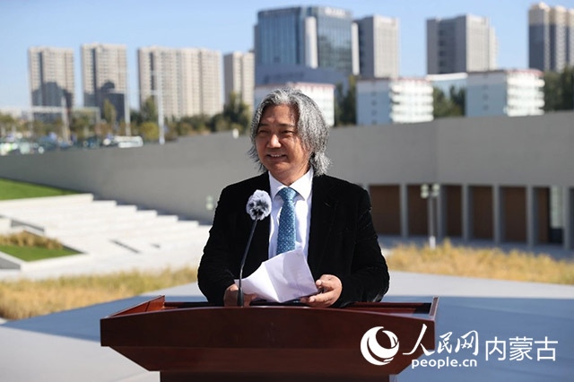 全國政協(xié)副秘書長、民盟中央專職副主席、中國美術(shù)館館長、中國城市雕塑家協(xié)會主席吳為山開幕致辭。王劭凱攝
