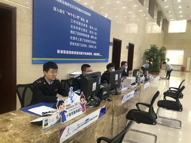 中共黨員、一等功榮立者王曙光不言放棄，堅持到比賽最后（王鵬）.jpg