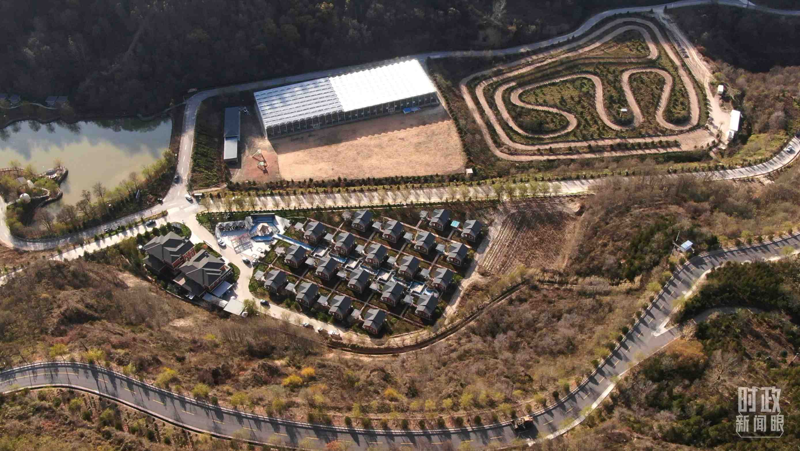 △延安市安塞區(qū)高橋鎮(zhèn)南溝村。2022年10月，總書記曾到這里考察調(diào)研。（總臺記者劉海濤、錢金庫拍攝）