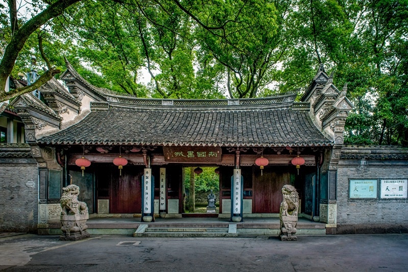 天一閣正門(mén)。 天一閣博物院供圖