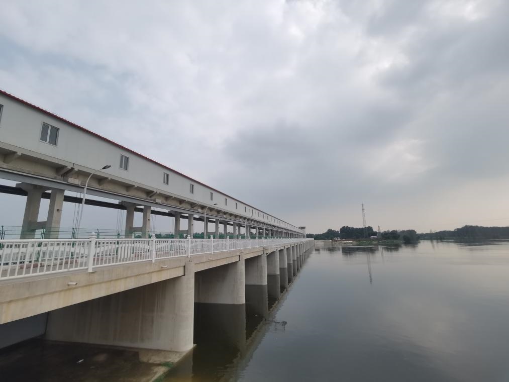 圖為獨流減河進洪南閘。新華社記者 劉惟真 攝