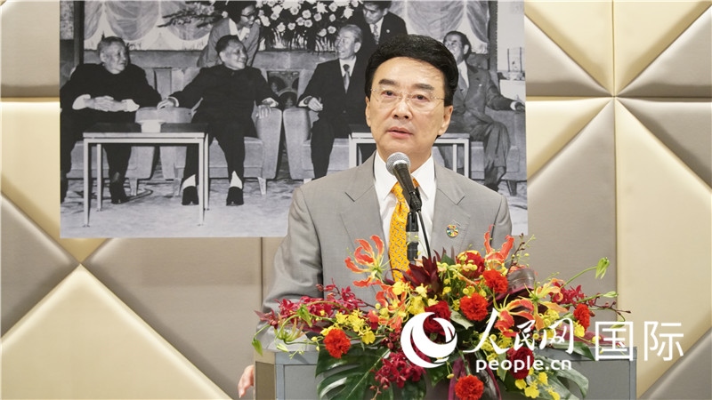 在日中國企業(yè)協(xié)會(huì)會(huì)長王家馴致祝酒詞。人民網(wǎng) 蔣曉辰攝