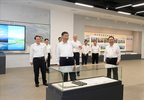 △9月20日，習近平總書記在浙江紹興市浙東運河文化園考察。