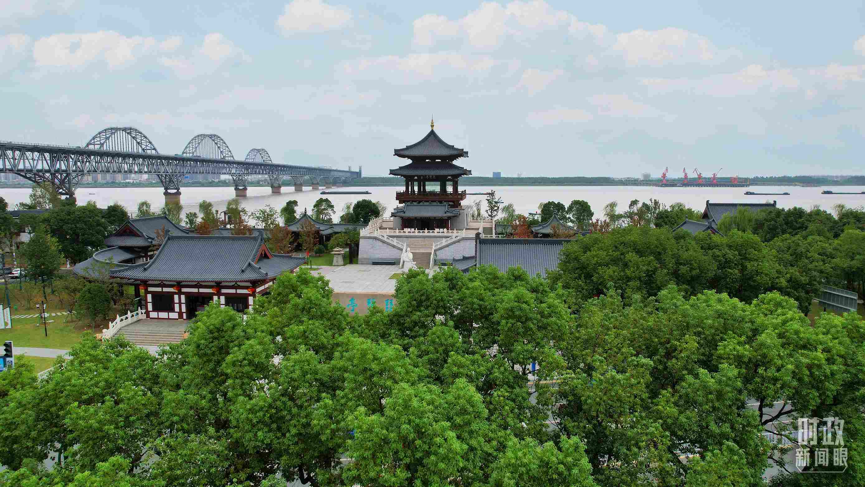 △長(zhǎng)江國(guó)家文化公園九江城區(qū)段。（總臺(tái)記者劉陽(yáng)拍攝）