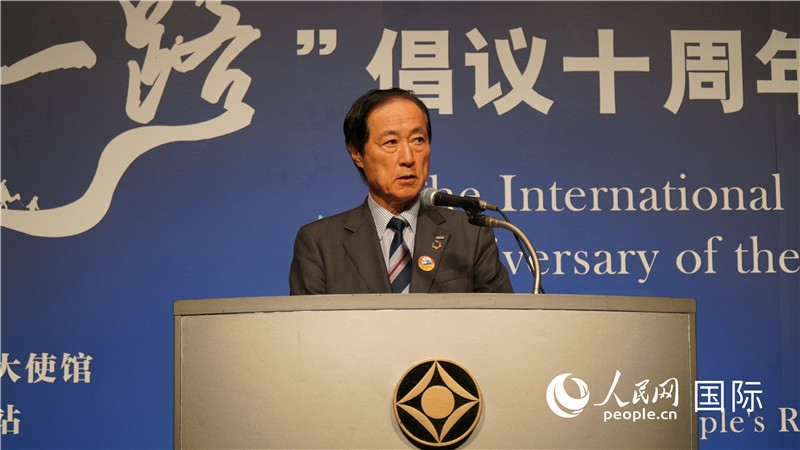 日本經(jīng)團(tuán)聯(lián)副會(huì)長(zhǎng)佐藤康博發(fā)言。人民網(wǎng) 蔣曉辰攝