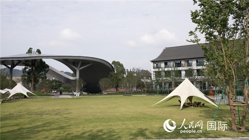 安吉露營(yíng)地。人民網(wǎng) 彭昱凱攝