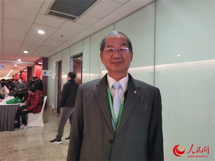 2.馬來西亞漢文化中心主席吳恒燦在北京出席世界中文大會(huì)。人民網(wǎng) 楊春燕攝