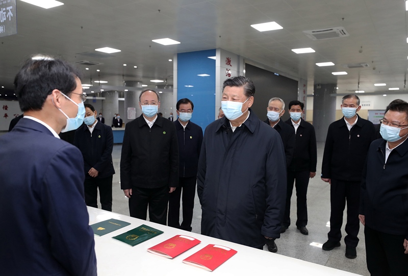 2021年3月23日，習(xí)近平在福建三明沙縣農(nóng)村產(chǎn)權(quán)交易中心考察。