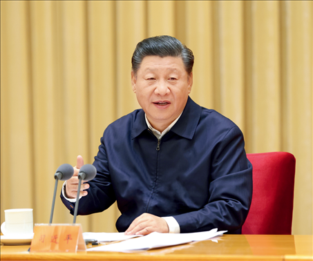 2020年11月16日至17日，中央全面依法治國工作會(huì)議在北京召開。中共中央總書記、國家主席、中央軍委主席習(xí)近平出席會(huì)議并發(fā)表重要講話。圖/新華社記者 龐興雷 攝