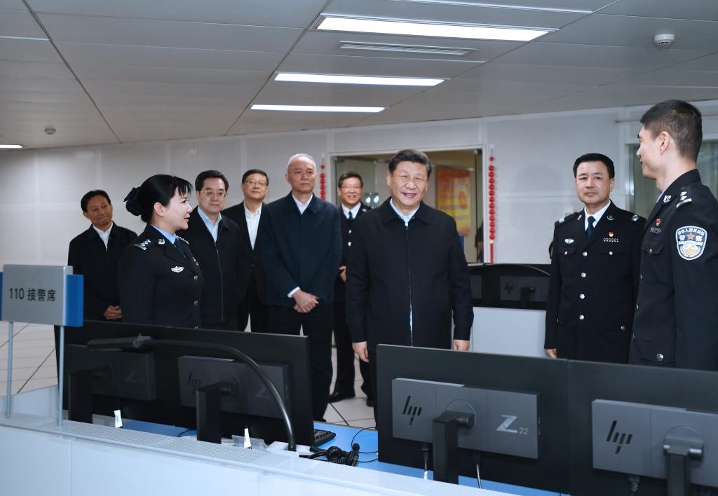 2019年2月1日上午，習近平總書記在北京市公安局看望慰問公安民警，并向全國廣大公安民警拜年。新華社記者 謝環(huán)馳 攝