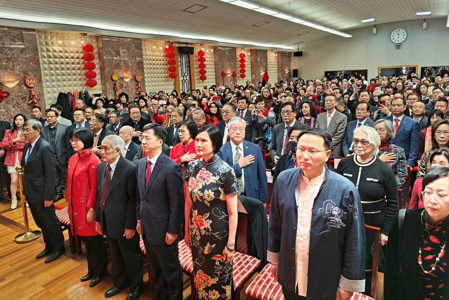 領(lǐng)區(qū)各州代表參加招待會。主辦方供圖