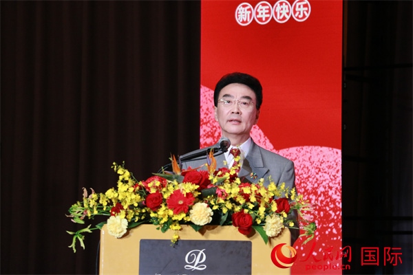 在日中國(guó)企業(yè)協(xié)會(huì)會(huì)長(zhǎng)王家馴致辭。人民網(wǎng) 許可攝