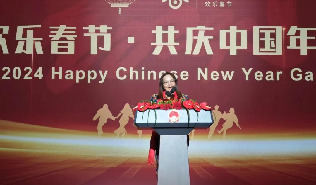 南非旅游部長德利萊女士致辭。中國駐南非大使館供圖
