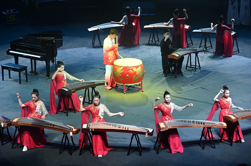 2024年1月21日，廣州，“第二屆粵港澳大灣區(qū)青少年音樂周”頒獎典禮在融創(chuàng)廣州大劇院舉行。