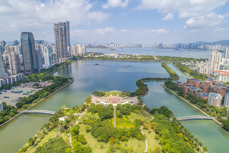 2021年5月15日，廈門，航拍筼筜湖，景色優(yōu)美。