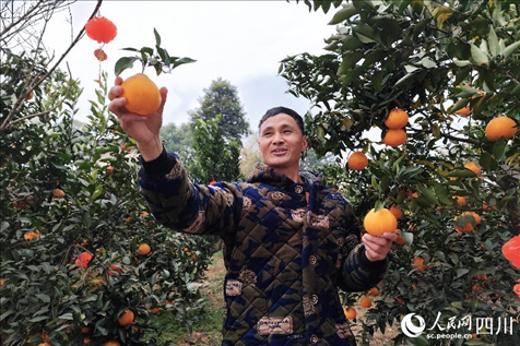 鐵牛村村民趙光進。人民網(wǎng)記者 朱虹攝