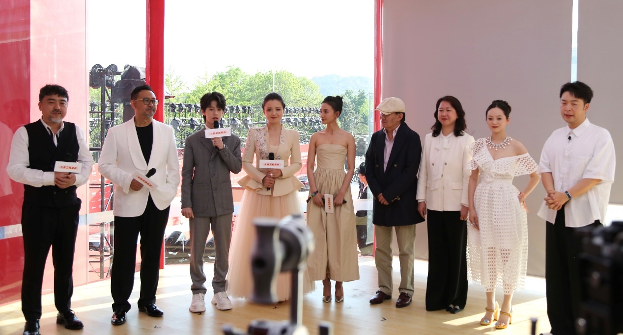 “品牌助力電影”公益直播活動現(xiàn)場。主辦方供圖