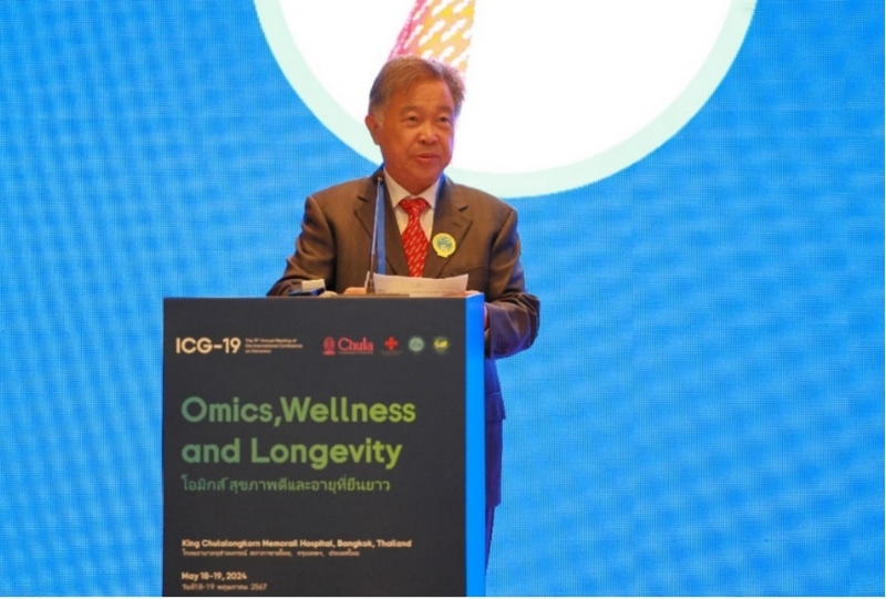 朱拉隆功大學醫(yī)學院副院長沃拉蘇克·肖特勒蘇克發(fā)表主旨演講。主辦方供圖