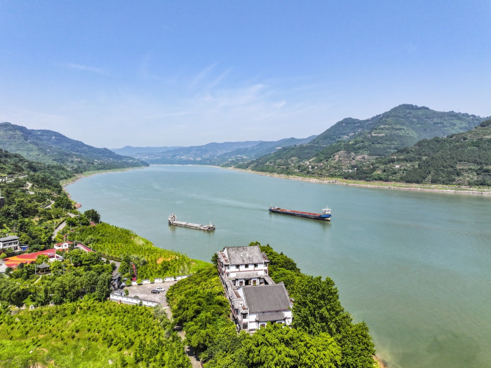 長江重慶萬州段景象（2024年5月15日攝，無人機照片）。新華社記者 王全超 攝