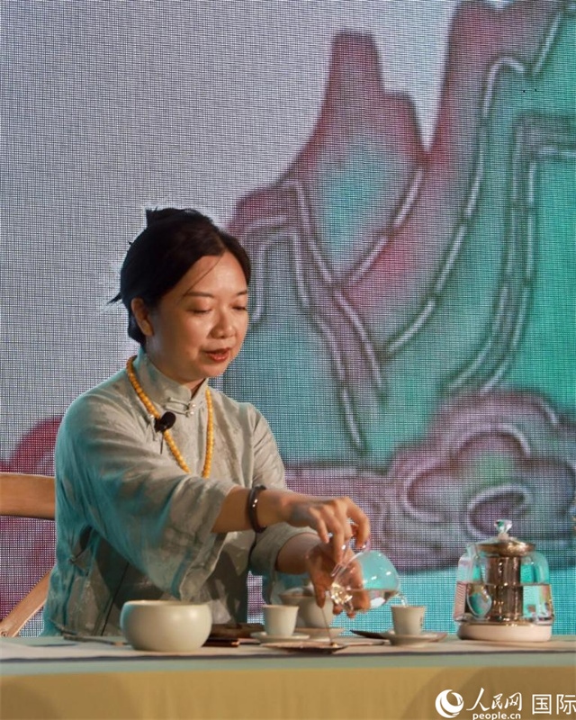 茶藝展示。人民網(wǎng)記者 管克江攝