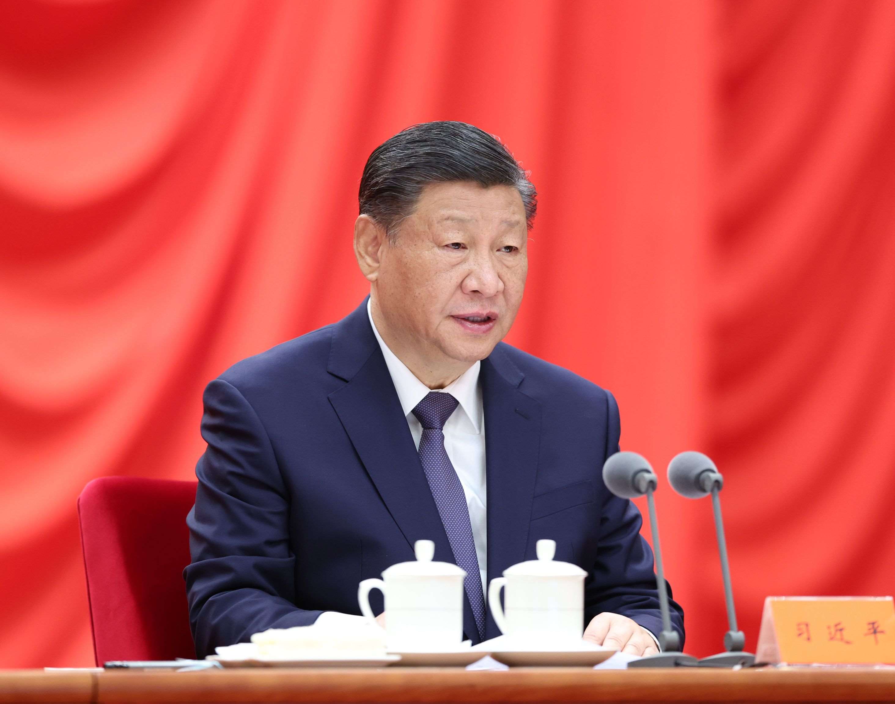 △ 2024年1月8日，習(xí)近平總書記在中國(guó)共產(chǎn)黨第二十屆中央紀(jì)律檢查委員會(huì)第三次全體會(huì)議上發(fā)表重要講話。