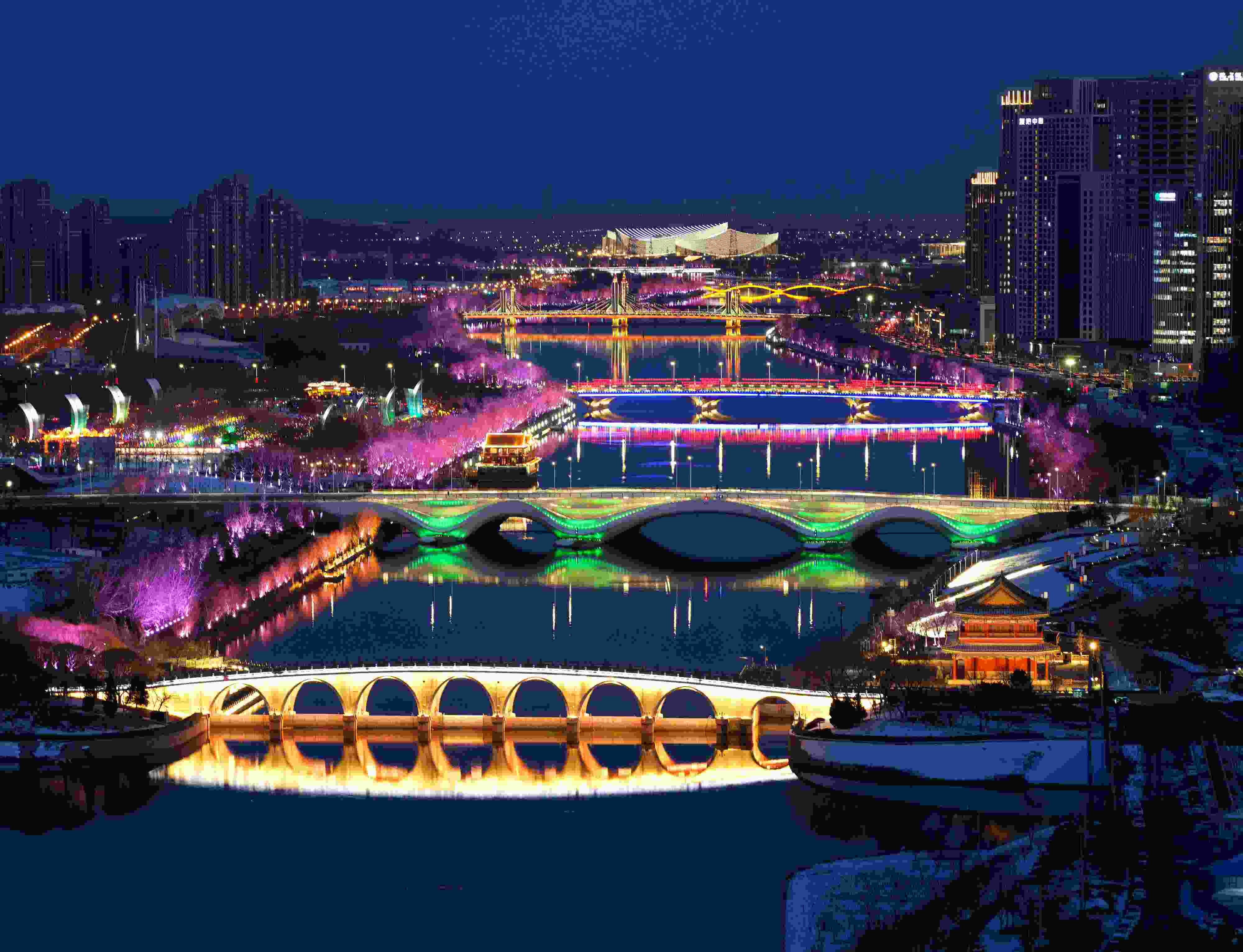 2024年2月22日，京杭大運(yùn)河北京通州段夜景。
