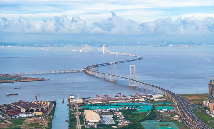 2024年6月27日拍攝的深中通道全景。新華社記者 毛思倩 攝