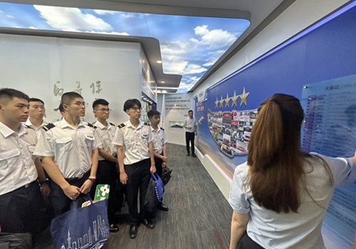 南京航空航天大學(xué)學(xué)子赴多地開展社會(huì)實(shí)踐。校方供圖