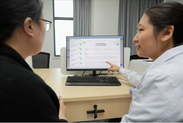 區(qū)域檢查檢驗結(jié)果互認給群眾帶來便利。圖片來源：山東第一醫(yī)科大學(xué)第二附屬醫(yī)院