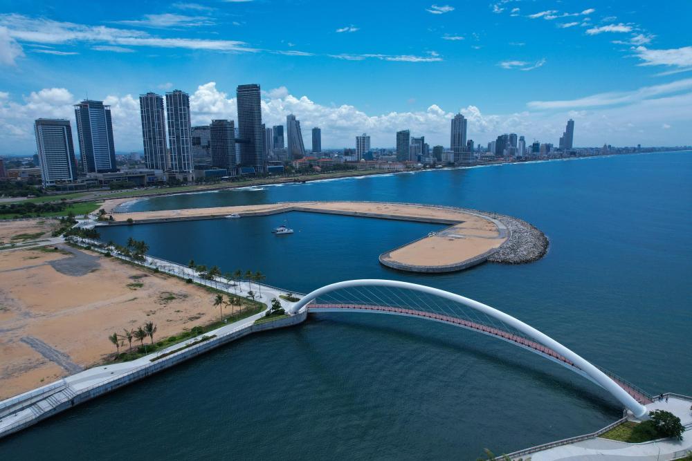 這是2024年10月26日在斯里蘭卡科倫坡港口城拍攝的城市風光。新華社發(fā)（科倫坡港口城供圖）