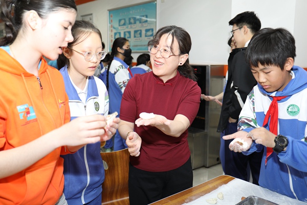 “見字如面，中法同心”青少年文化交流活動啟動。北京市教委供圖
