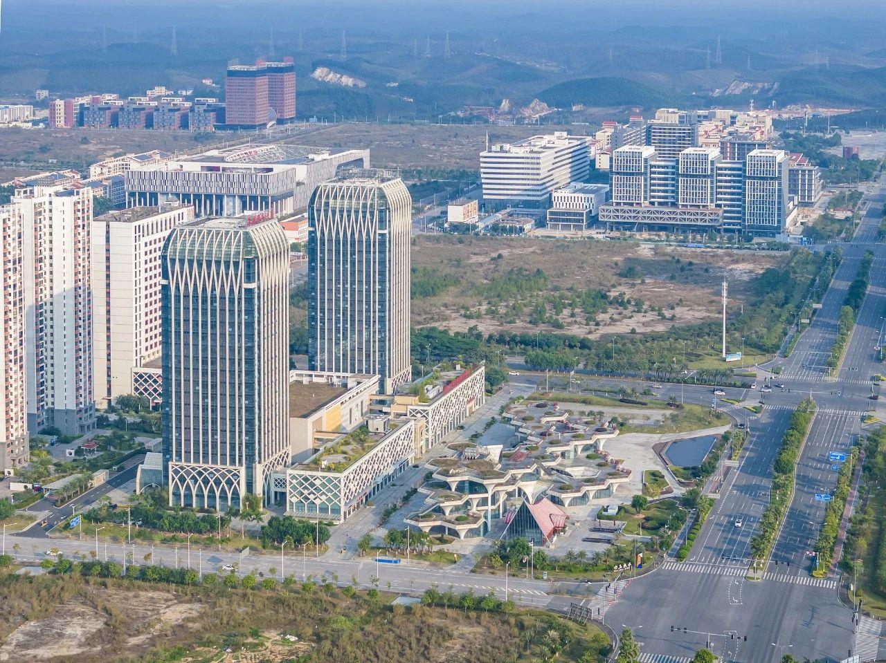 2023年11月，廣西欽州，航拍中國—馬來西亞欽州產(chǎn)業(yè)園區(qū)。