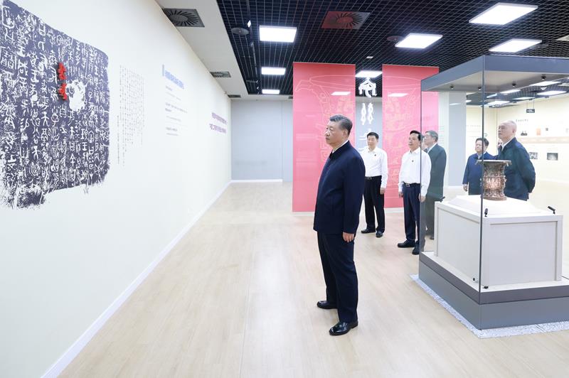 △2024年9月10日，習(xí)近平總書記來到陜西寶雞市參觀寶雞青銅器博物院。
